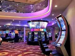 Holland Casino Amsterdam (~ 230 km)